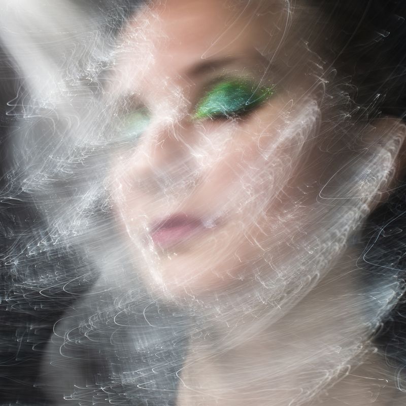 автопортрет, портрет, арт, абстракция Про игры светаphoto preview