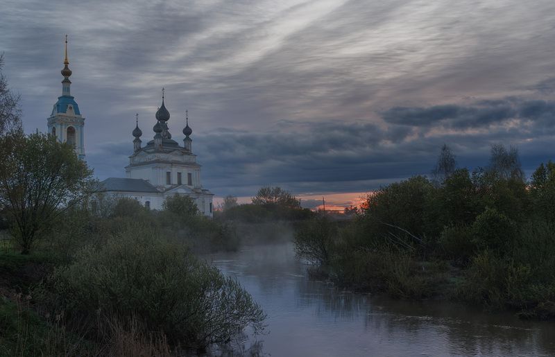 савинское Храм Рождества Пресвятой Богородицы село Савинскоеphoto preview