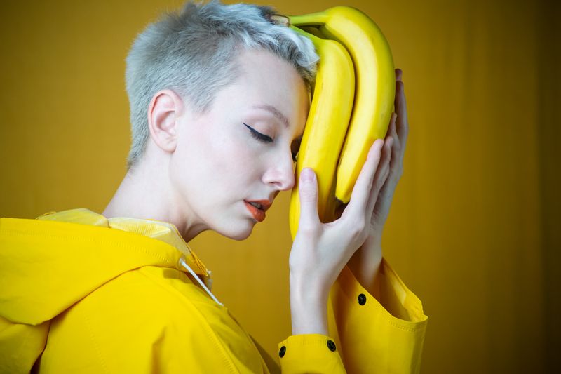 Жёлтый цветphoto preview