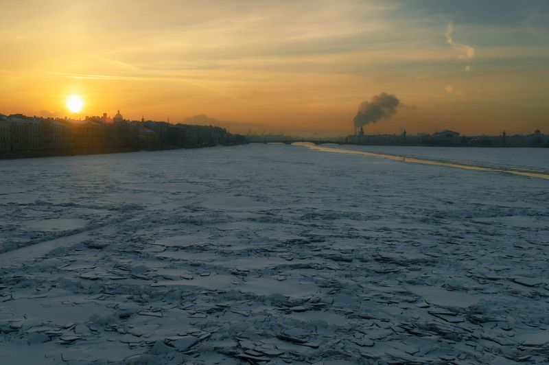 spb, frozen, embankment, snow, old, ice, industrial, leningrad, river, neva, sunset, snow, sunlight, СПБ.photo preview