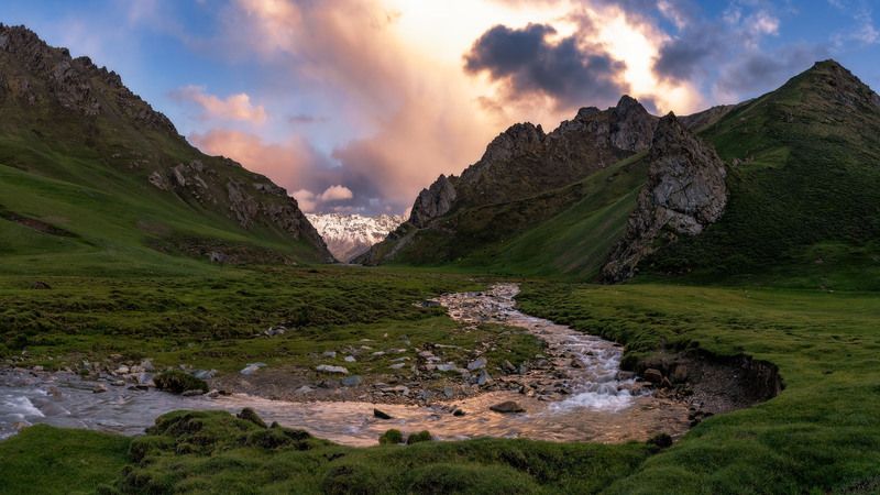 Верховья Таш-Рабатаphoto preview