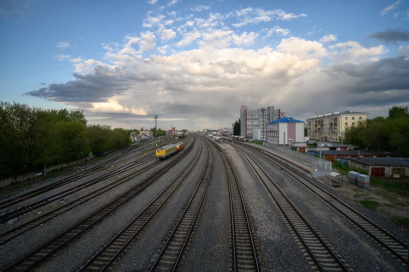 А рельсы-то, как водится ...photo preview