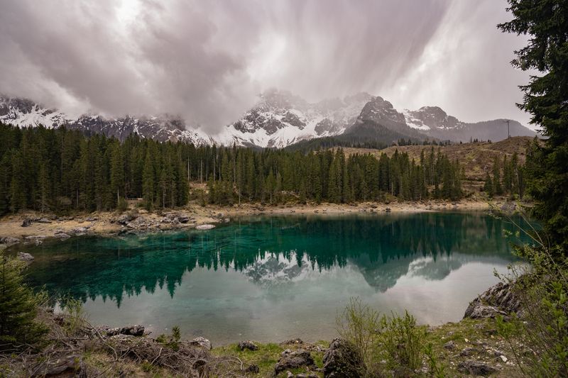 Озеро Карецца, Трентино-Альто Адидже, Италияphoto preview