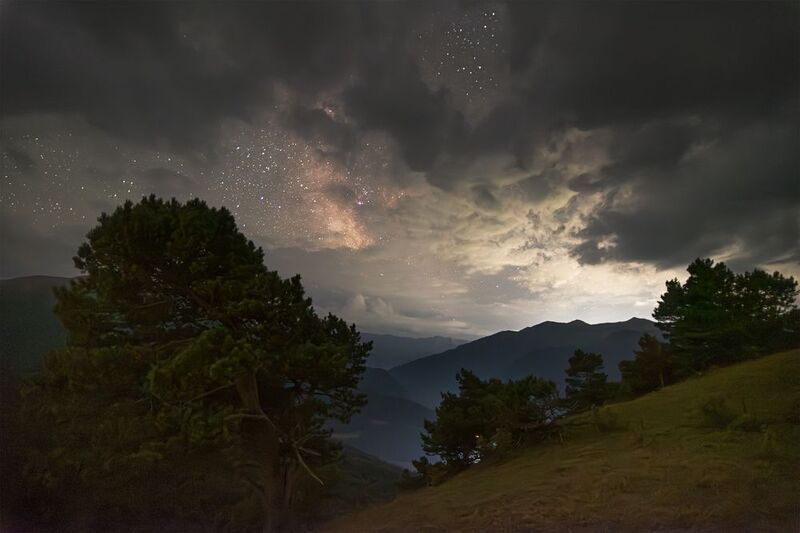 астрофото, астрофотография, ночь, астрономия, астропейзаж, кавказ, млечный путь, звезды, ночное небо, night, nightphotography, stars, milkyway, longexposure Небесная драмаphoto preview