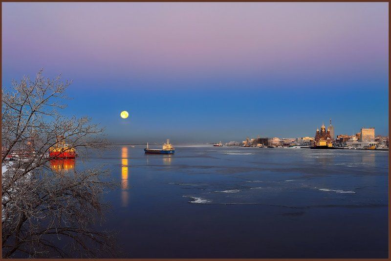 Лунное утроphoto preview