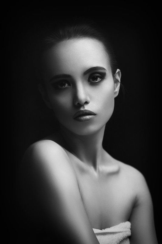 black and white, blackandwhite, portrait, woman, девушка, женский портрет, портрет, портрет девушки, созерцание Contemplationphoto preview