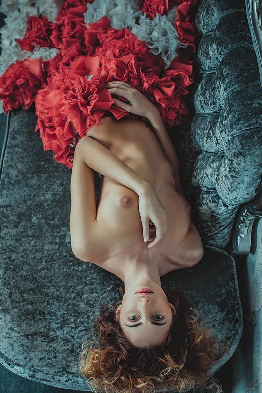 Девушка, портрет, ню ***photo preview