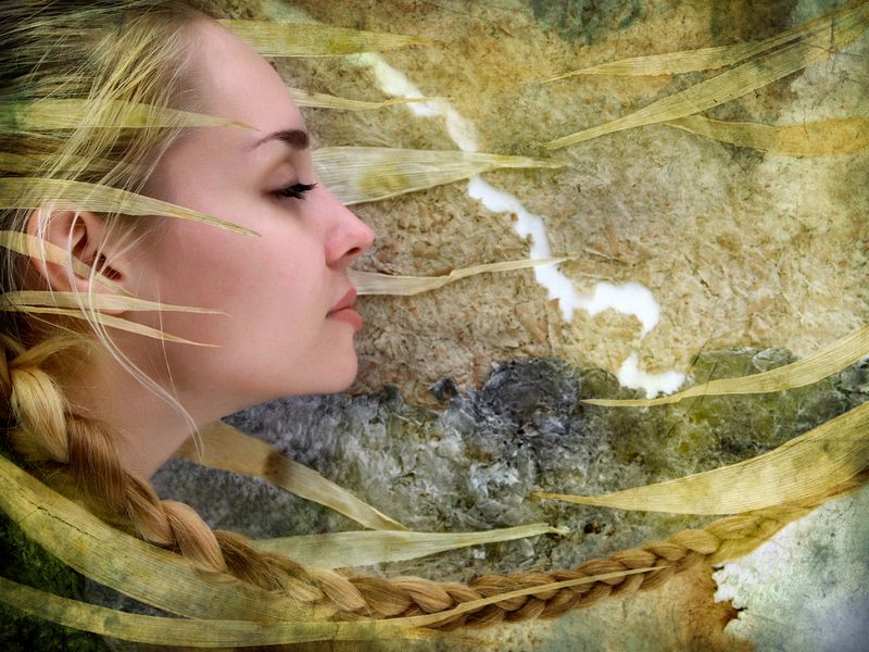 Она и ветерphoto preview