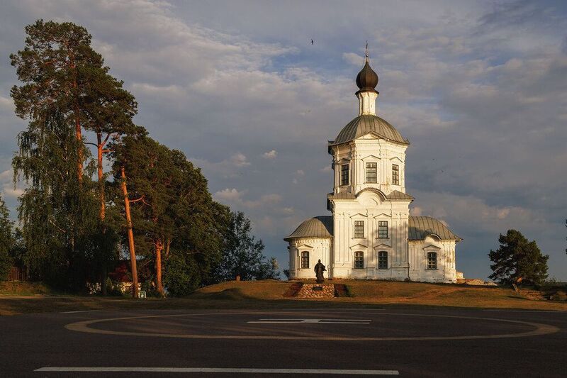 Крестовоздвиженский храм. Нило-Столбенская пустыньphoto preview