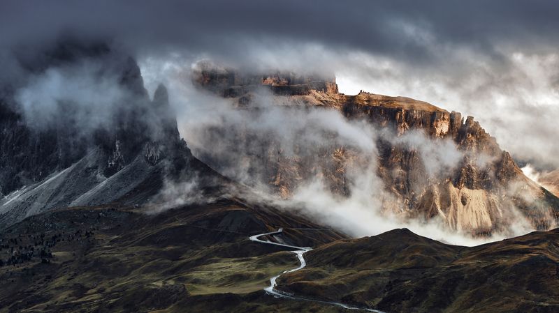 Надвигается буряphoto preview