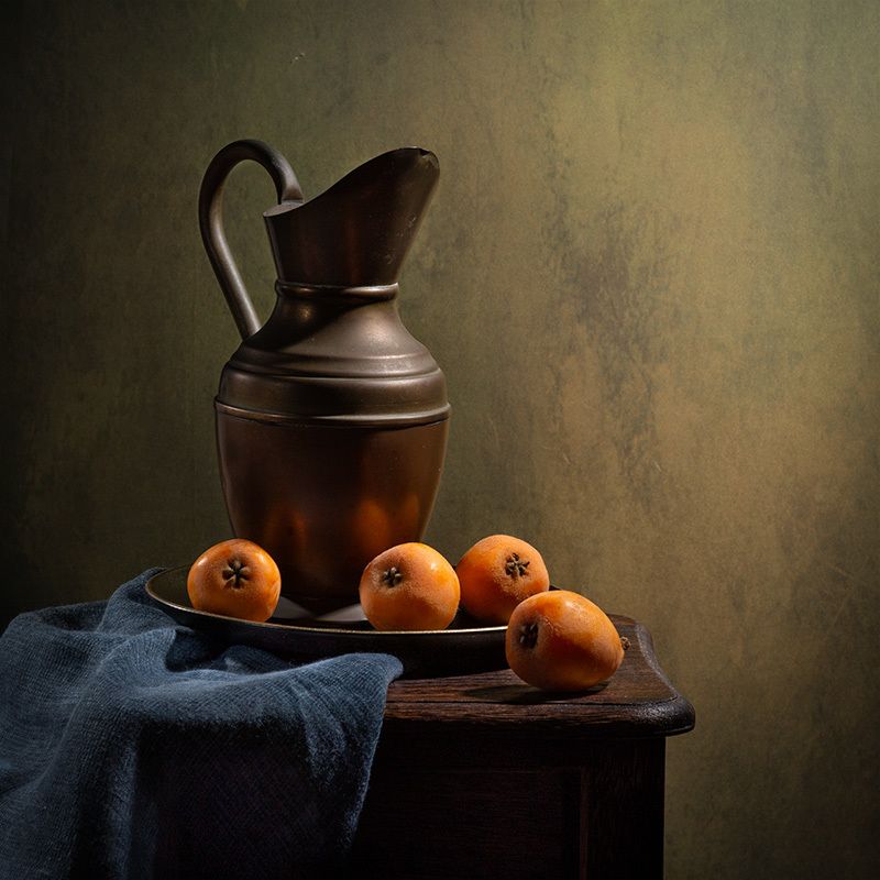 Натюрморт с мушмулой photo preview