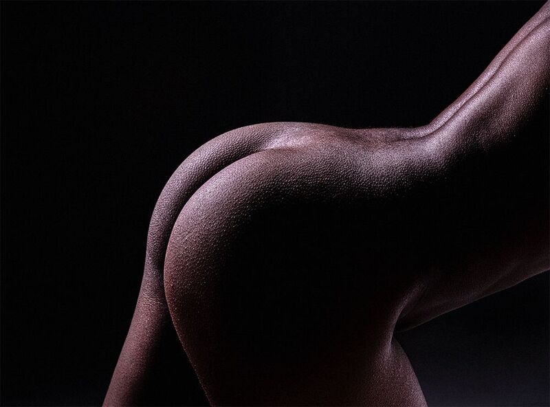 #izukyphotography #photography #photographer #photoshoot #photo #photoshoot #portrait #portraits #art #artist #phisicallyfit #femalefitnessmotivation #bestsportforgirls #fitbodyphotography #fitlegs #bodyart #bodyfitness #bodyengineer  #femaleathlete #fitn photo preview