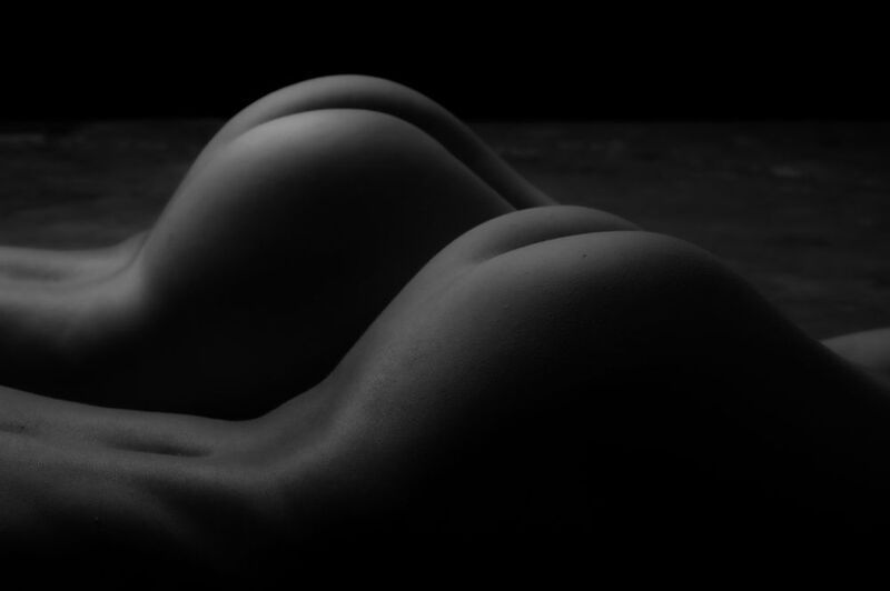 nude, black& White, monochrome, sensual, naked, entangled Sinuosasphoto preview