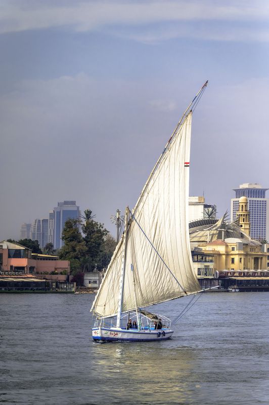 городской пейзаж, архитектура, Нил, Каир, Египет Прогулка по реке Нил, Каир, Египет.photo preview