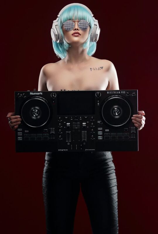 L O V Ephoto preview