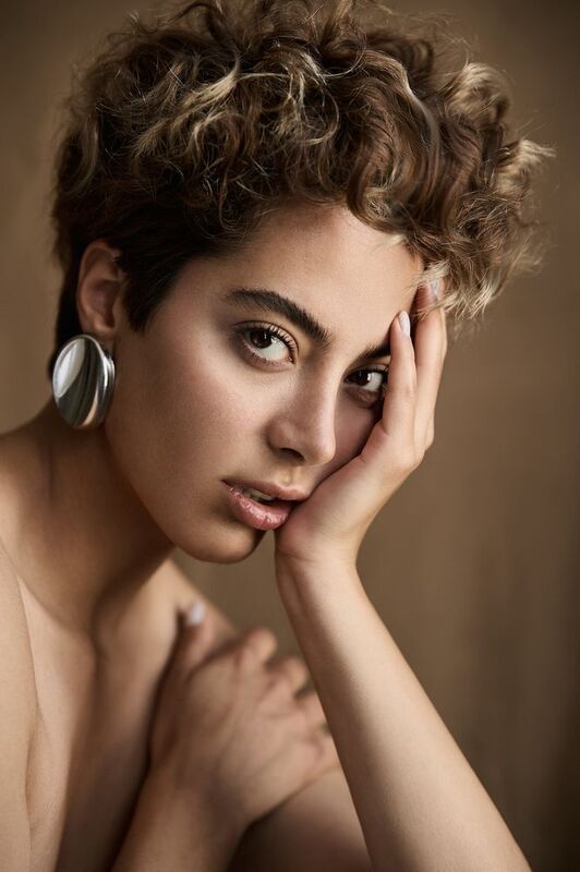 #portrait #fineart #studioshot #dramaticportrait Untitledphoto preview