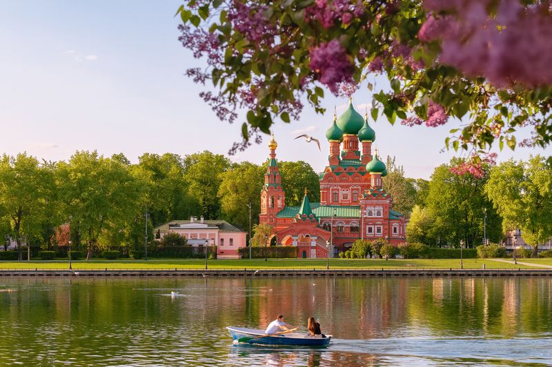 останкинский пруд, москва, церковь троицы живоначальной в останкино Останкинский прудphoto preview