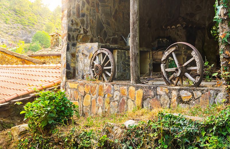 Shale villagesphoto preview