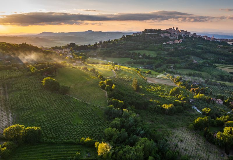 Монтепульчаноphoto preview