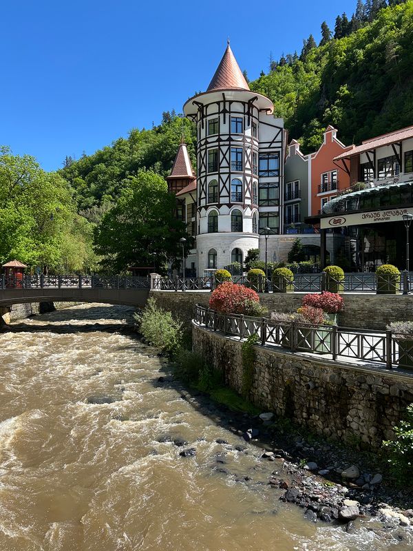 в Боржоми солнцеphoto preview