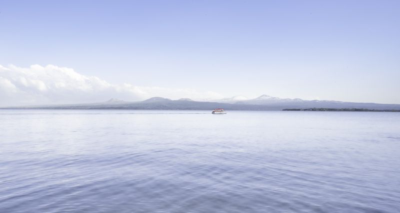 Армения, озеро Севан Армения, озеро Севанphoto preview