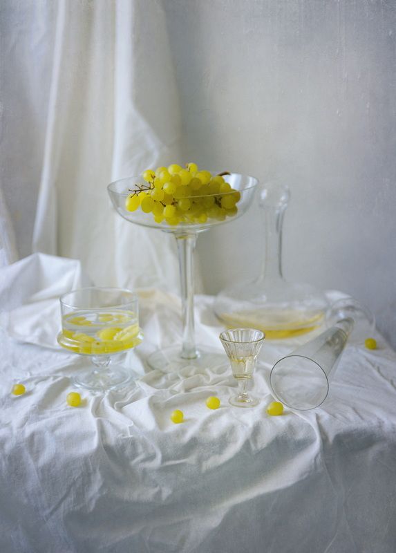 В белом цветеphoto preview