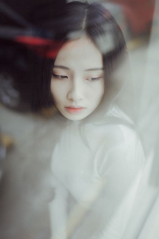 portrait Hai Yen 5photo preview