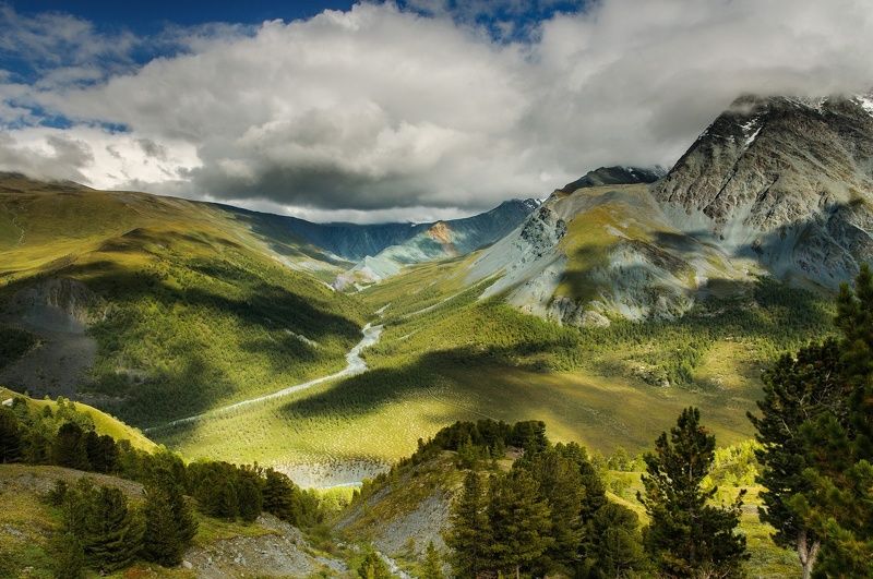 над Ярлуphoto preview