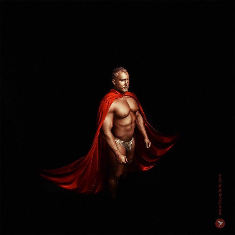 Портрет, мужчина, тело, воин, плащ, студия, взгляд  Golden warriorphoto preview