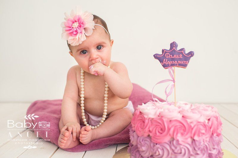 первый тортик, smash cake, девочка,ребенок, день рождение smash cakephoto preview
