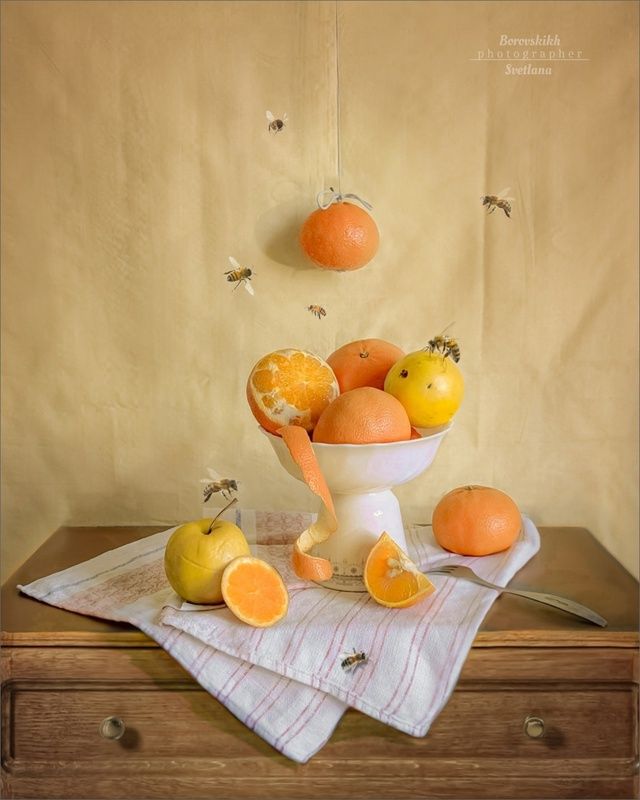 натюрморт, art_photo,мандарины, пчёлы, botero, полиэтилефото на окне, фото через полиэтилен, фото на телефон Мандарины и пчёлыphoto preview