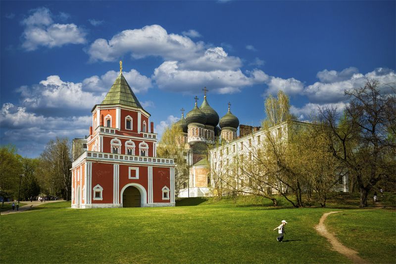 город, архитектура,храм, природа, усадьба, башня, небо, облака Мостовая башня и Покровский собор ( Усадьба Измайлово)photo preview