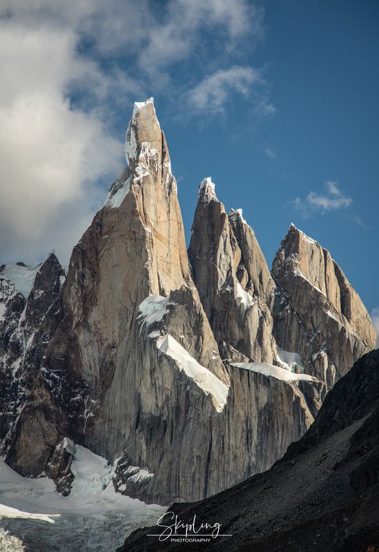 patagonia Серро Торре в полденьphoto preview
