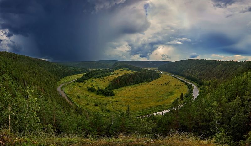 Вакутин камень, Суксунский район, Пермский край Ливень фото превью