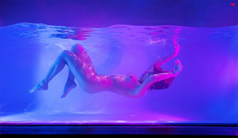 под водойphoto preview