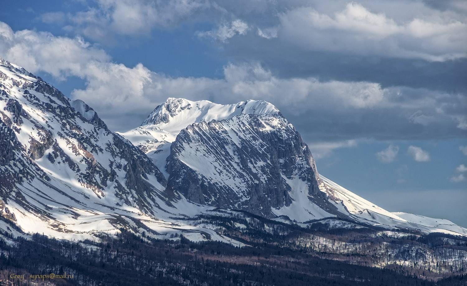 Рубеж. Автор: Сергей Павлов фишт весна горы скалы лагонаки, Сергей Павлов