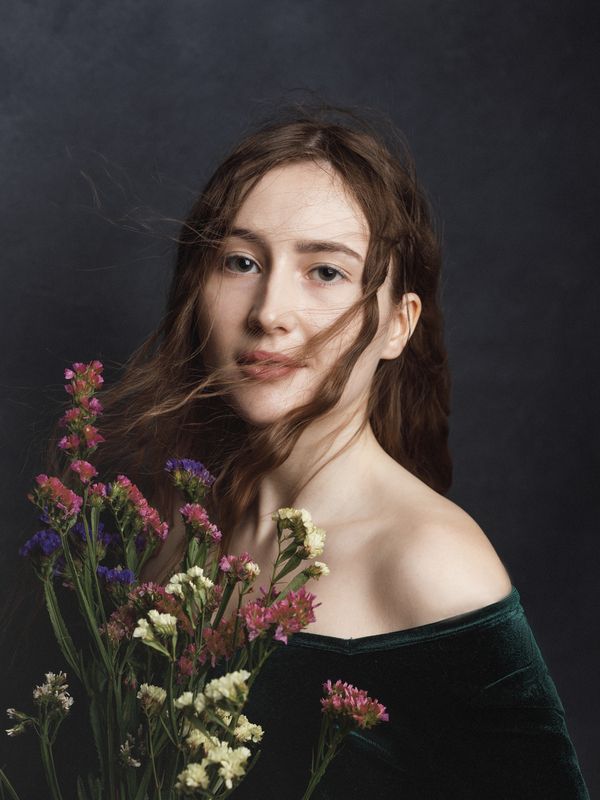 девушка, длинные волосы, цветы, ветер, цвет, печать, лицо, студия Катя фото превью