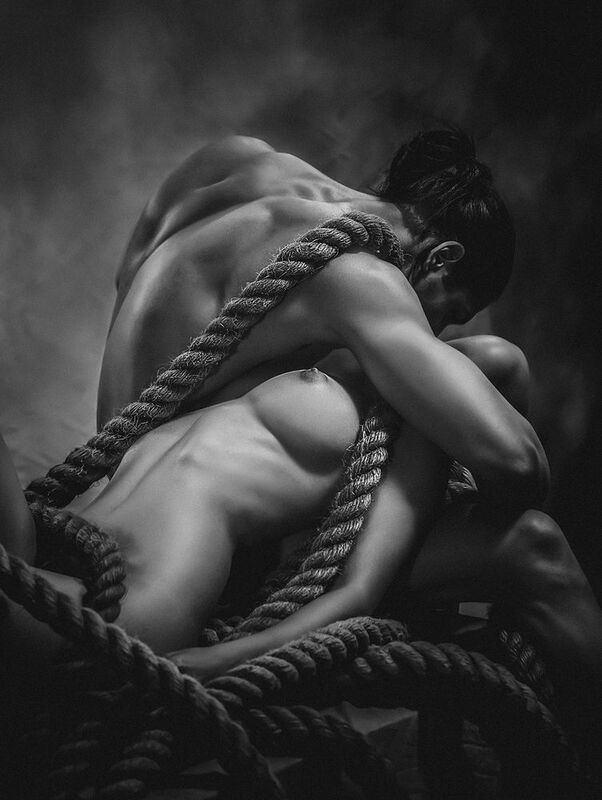 #izukyphotography #photography #photographer #photoshoot #photo #photoshoot #portrait #portraits #art #artist #phisicallyfit #femalefitnessmotivation #bestsportforgirls #fitbodyphotography #fitlegs #bodyart #bodyfitness #bodyengineer  #femaleathlete #fitn photo preview