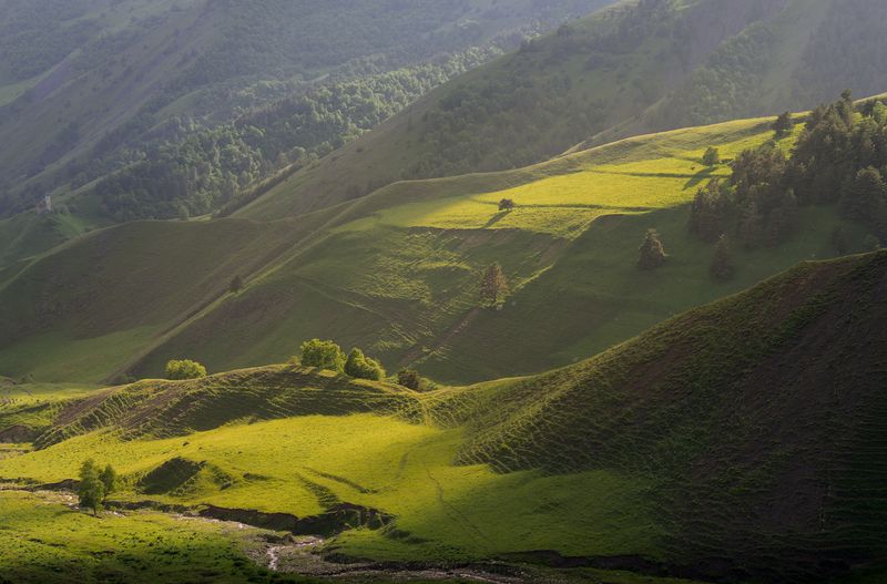 кавказ, ингушетия, эрзи Урочище Горшкиphoto preview