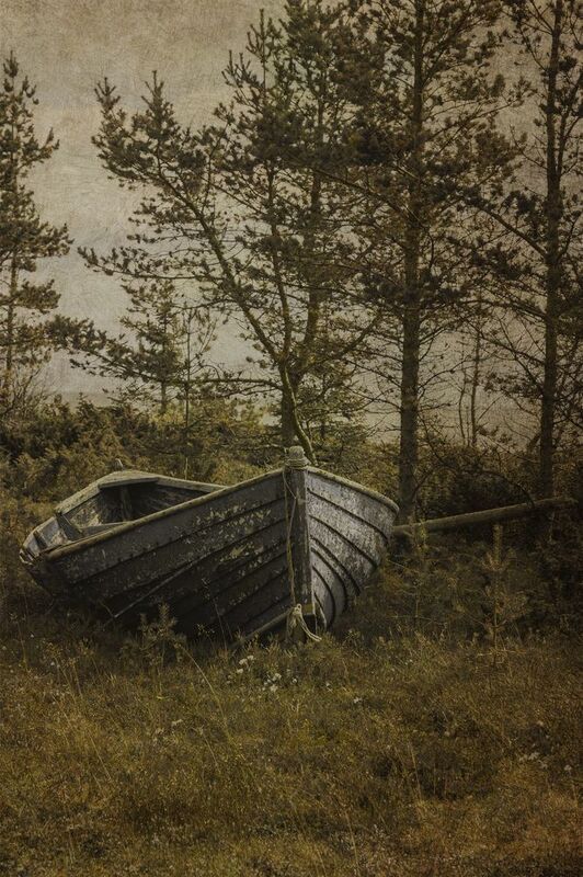 Север поморье Лодка на берегуphoto preview