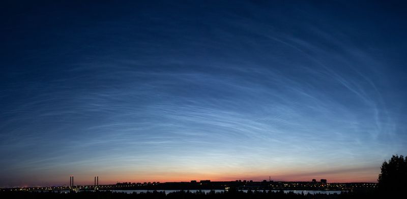 Серебристые облакаphoto preview