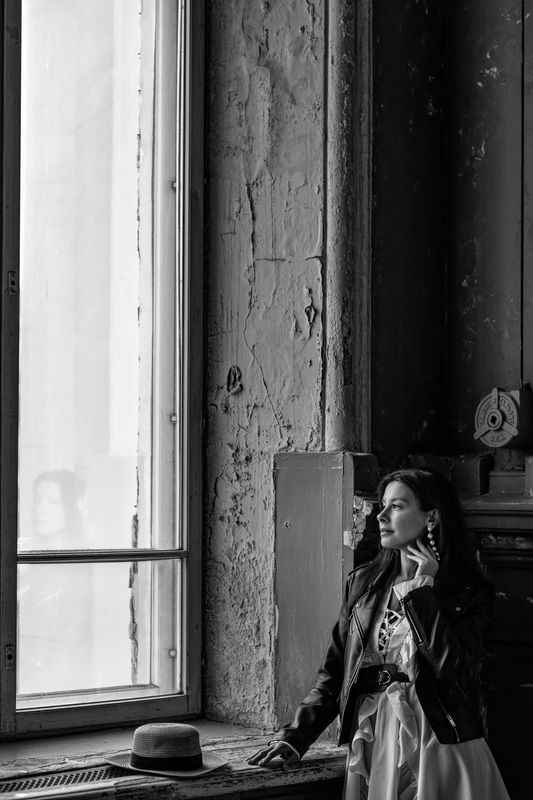 девушка, вокзал, настроение, городской стиль, образ жизни Аннаphoto preview