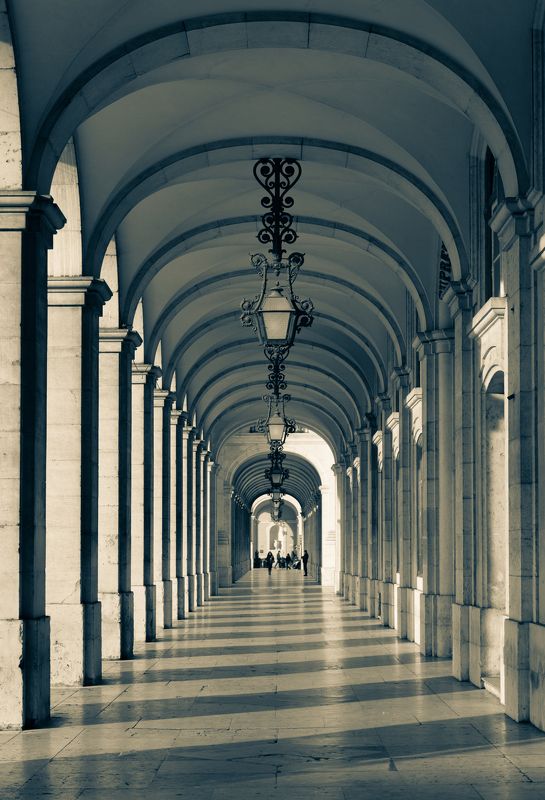 Lisbon, Portugal, vacation, holidays, people, streets Lisbon vacationphoto preview