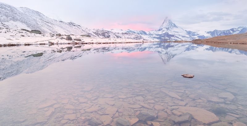 Один рассвет с видом на Маттерхорн.photo preview