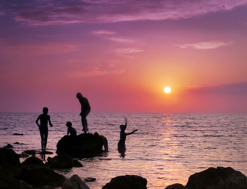 Августphoto preview