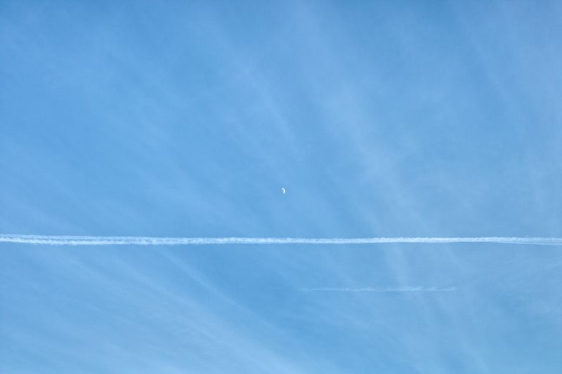 #sky, #mark, #clouds, #air, #moon, #signature, #landscape, #blue, #white, #nature, #foveon, #sigma, #dp2, #50mm, #geometry, #lines, #пейзаж, #небо, #луна, #облака, #след, #самолет ticket to the moonphoto preview