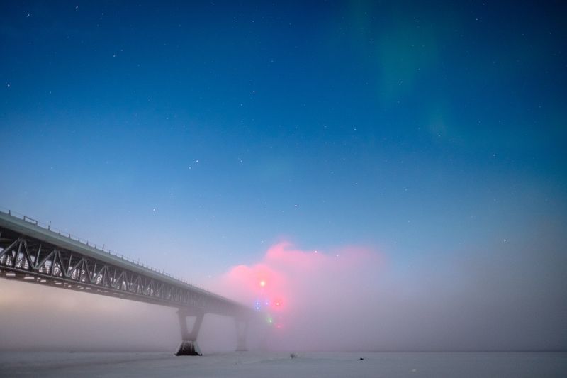 канада, аврора, северное сияние, мост, река, зима, снег, холод, мороз Сияние над мостомphoto preview