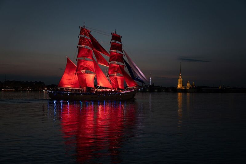 Алые парусаphoto preview