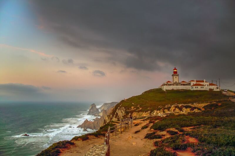 море волны пейзаж вода облака тучи вечер Маяк фото превью