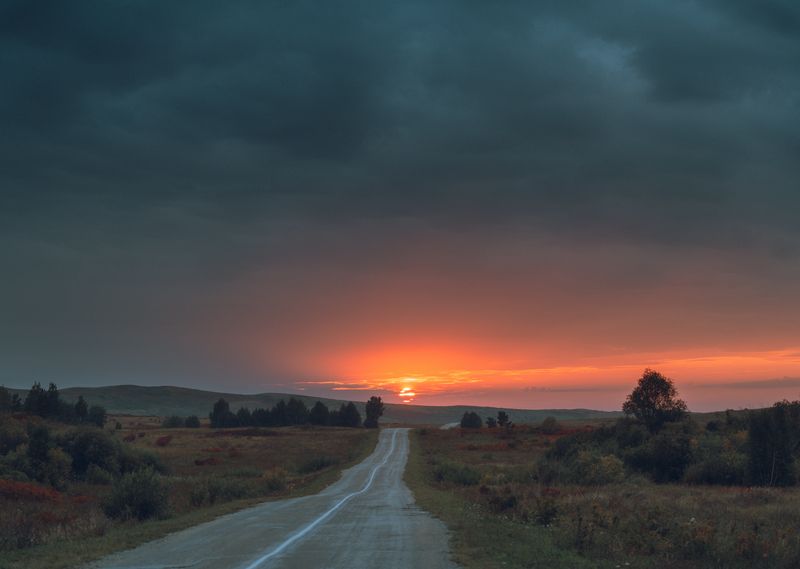 Закат, лес, дорога, алтай Алтайский крайphoto preview